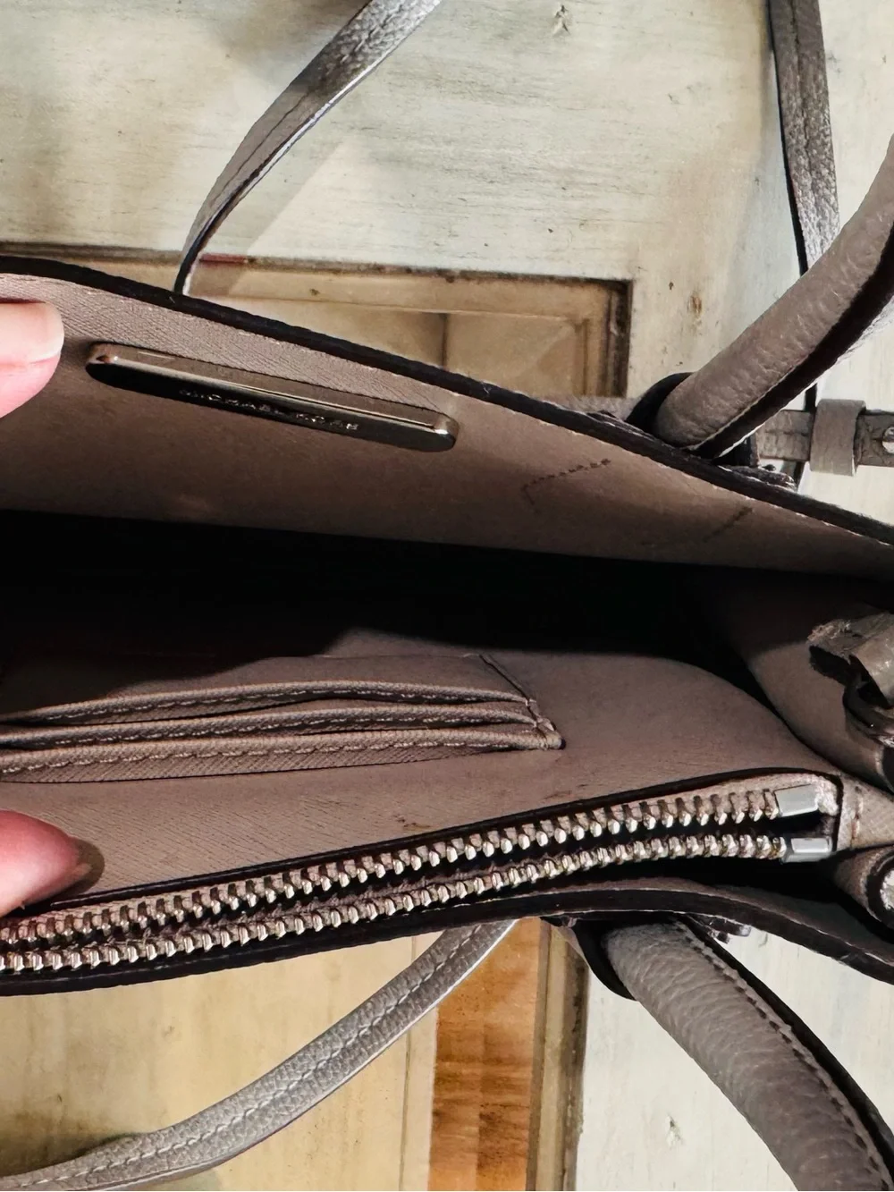 MICHAEL KORS Taupe Pebbled Leather Satchel with Crossbody Strap